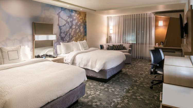 Courtyard Marriott Jacksonville Room