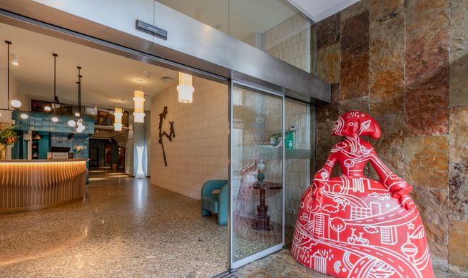 Hotel Corona de Castilla Lobby