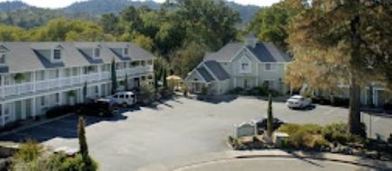 The Inn at Baechtel Creek Exterior
