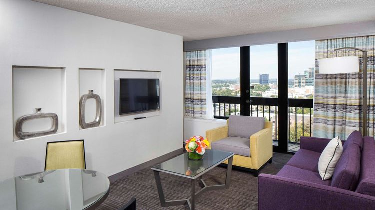 Peachtree Hotel Atlanta Midtown Room
