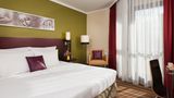 Leonardo Hotel & Residence Munich Room