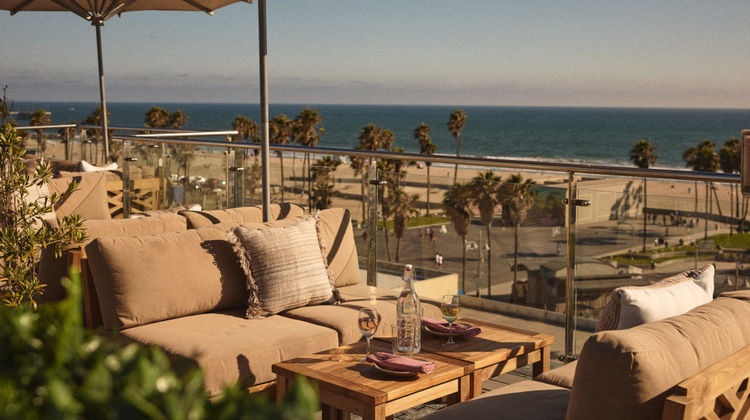 Hotel Erwin Venice Beach Restaurant