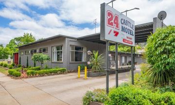 Castle Motel