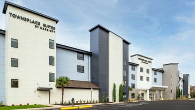 TownePlace Suites Portland Airport