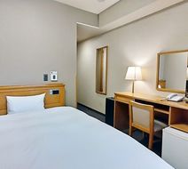 Hotel Route-Inn Aomori Chuo Inter Room