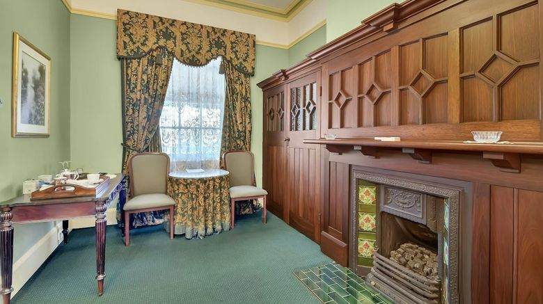 <b>The Clifton Motel Room</b>. Images powered by <a href="https://www.leonardoworldwide.com/" title="Leonardo Worldwide" target="_blank">Leonardo</a>.