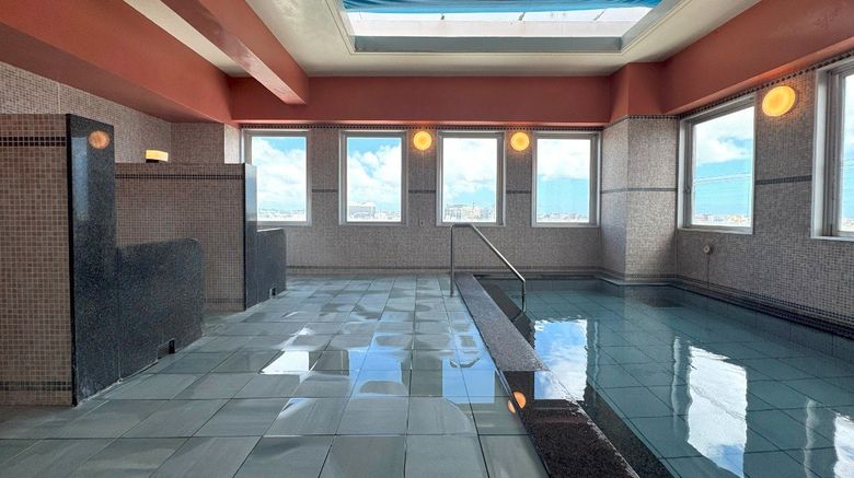 <b>Hotel Route-Inn Nahatomariko Spa</b>. Images powered by <a href="https://www.leonardoworldwide.com/" title="Leonardo Worldwide" target="_blank">Leonardo</a>.