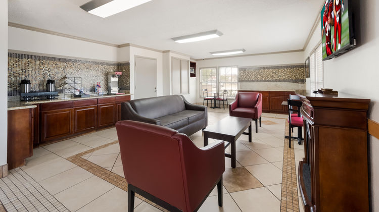 Red Roof Inn College Station Restaurant