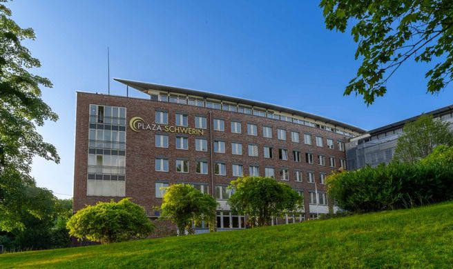 PLAZA Premium Schwerin Exterior