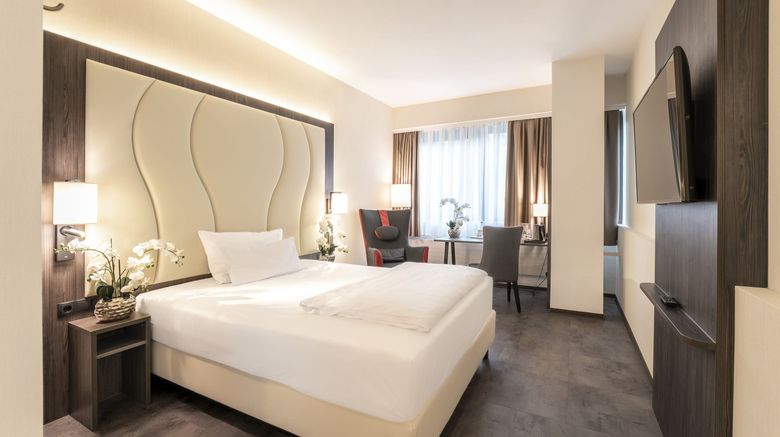 <b>Plaza Hotel Mannheim Room</b>. Images powered by <a href="https://www.leonardoworldwide.com/" title="Leonardo Worldwide" target="_blank">Leonardo</a>.