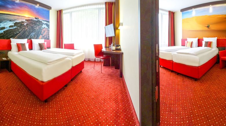 <b>PLAZA Premium Berlin Kurfurstendamm Room</b>. Images powered by <a href="https://www.leonardoworldwide.com/" title="Leonardo Worldwide" target="_blank">Leonardo</a>.