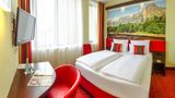 PLAZA Premium Berlin Kurfurstendamm Room