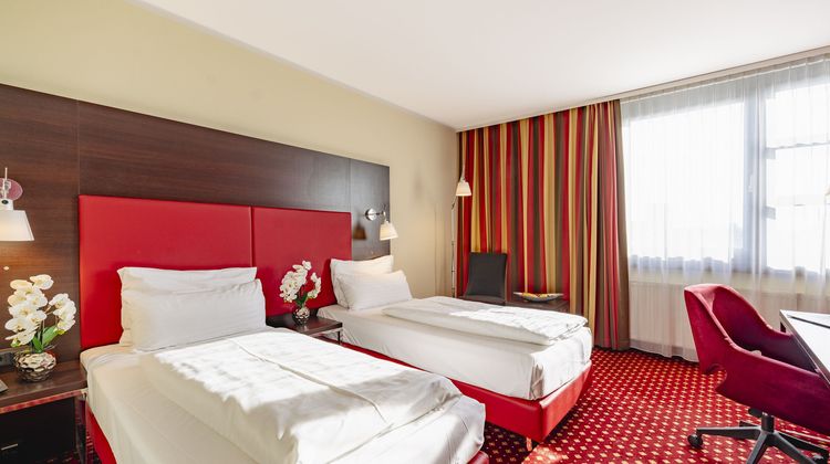 Plaza Inn Wels Room