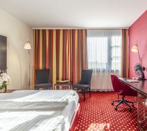 Plaza Inn Wels Room