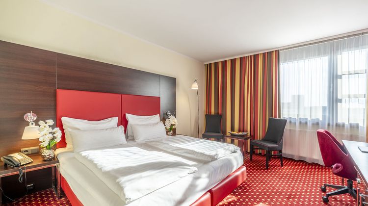 Plaza Inn Wels Room