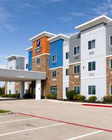 Holiday Inn Express & Suites Bridgeport