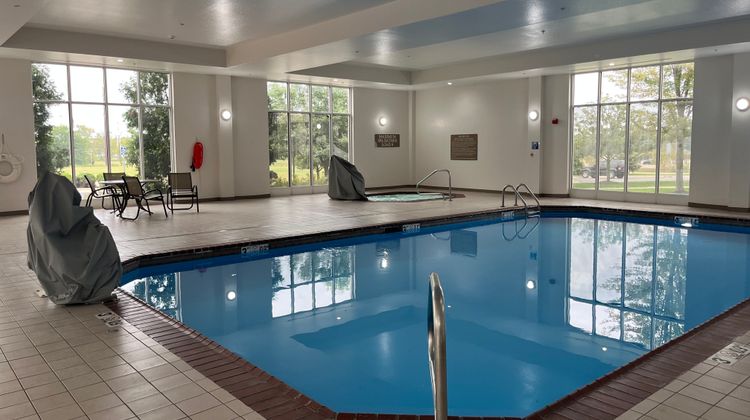Holiday Inn Pool