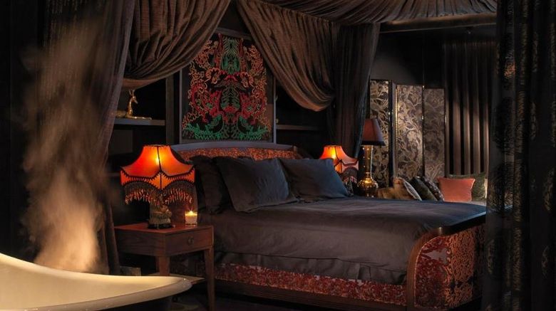 <b>The Mandrake Hotel Suite</b>. Images powered by <a href="https://www.leonardoworldwide.com/" title="Leonardo Worldwide" target="_blank">Leonardo</a>.