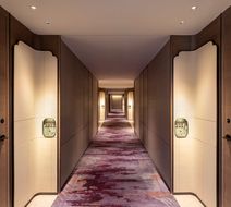 HUALUXE Xianyang Lobby