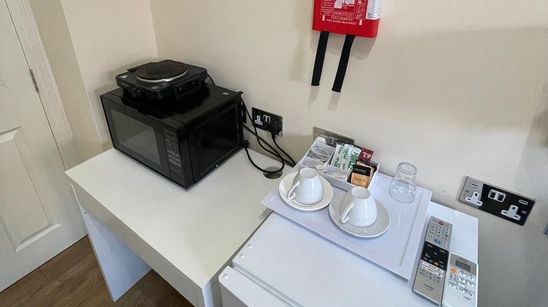 <b>Crompton Guest House Room</b>. Images powered by <a href="https://www.leonardoworldwide.com/" title="Leonardo Worldwide" target="_blank">Leonardo</a>.