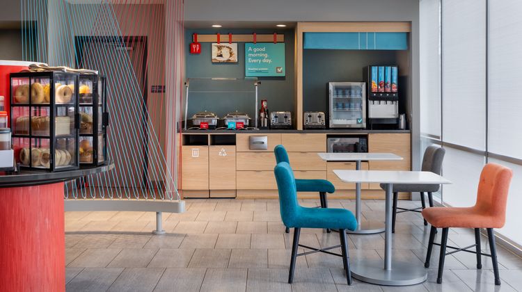 avid Hotel Toronto - Vaughan Southwest Restaurant