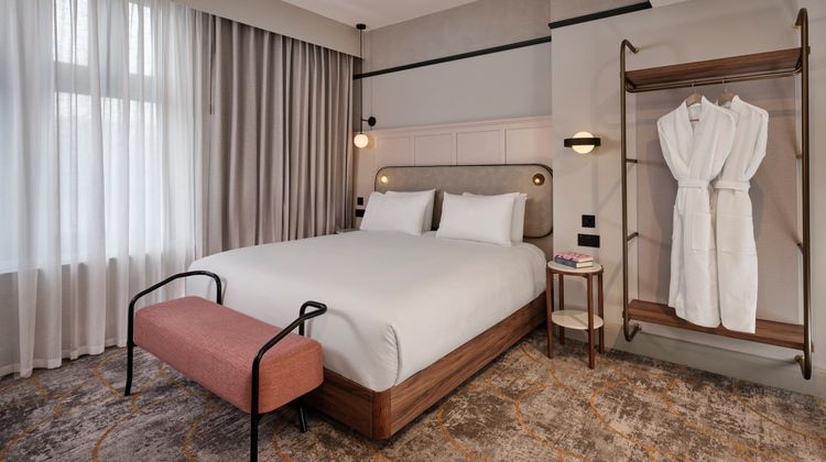 The Grand Hotel Leicester Room