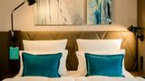 <b>Motel One Cologne-Neumarkt Room</b>. Images powered by <a href="https://www.leonardoworldwide.com/" title="Leonardo Worldwide" target="_blank">Leonardo</a>.
