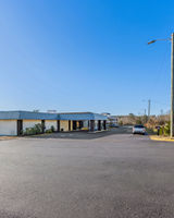 HomeTowne Studios Athens, TN