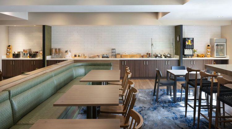Fairfield Inn by Marriott Restaurant
