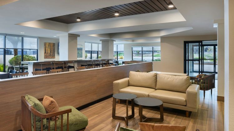 Fairfield Inn by Marriott Lobby