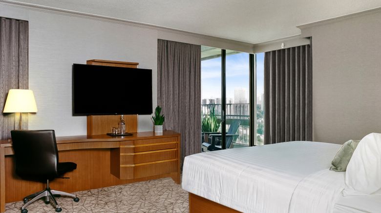 <b>Crowne Plaza Suite</b>. Images powered by <a href="https://www.leonardoworldwide.com/" title="Leonardo Worldwide" target="_blank">Leonardo</a>.