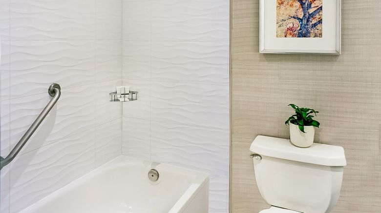 <b>Crowne Plaza Room</b>. Images powered by <a href="https://www.leonardoworldwide.com/" title="Leonardo Worldwide" target="_blank">Leonardo</a>.
