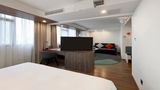 Holiday Inn Express Qingdao City Center Suite