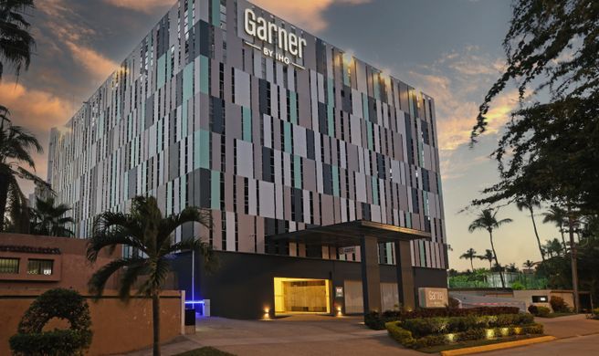 Garner Hotel Mazatlan Beach Exterior