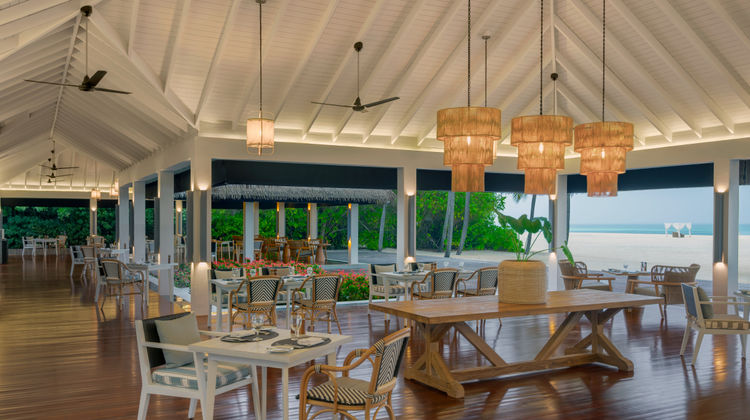 Noku Maldives Restaurant