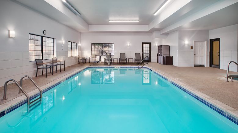 <b>Staybridge Suites Lincoln Northeast Pool</b>. Images powered by <a href="https://www.leonardoworldwide.com/" title="Leonardo Worldwide" target="_blank">Leonardo</a>.