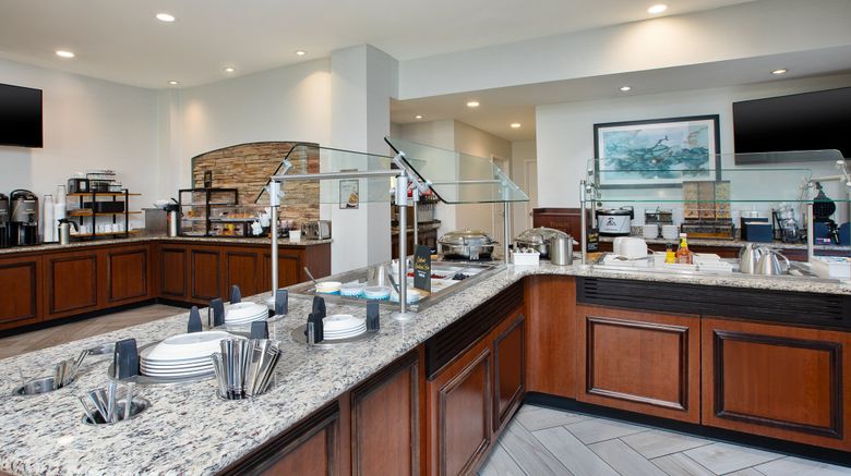 <b>Staybridge Suites Lincoln Northeast Restaurant</b>. Images powered by <a href="https://www.leonardoworldwide.com/" title="Leonardo Worldwide" target="_blank">Leonardo</a>.