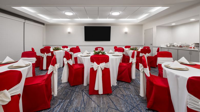 <b>Holiday Inn Express Tifton Meeting</b>. Images powered by <a href="https://www.leonardoworldwide.com/" title="Leonardo Worldwide" target="_blank">Leonardo</a>.