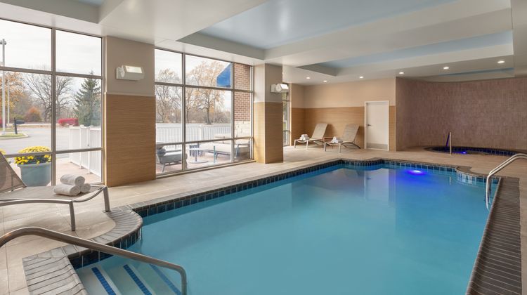 Hotel Indigo Columbus Downtown Pool