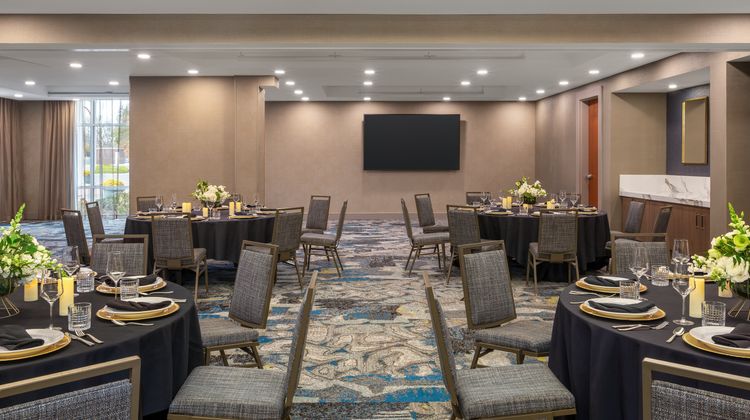 Hotel Indigo Columbus Downtown Ballroom