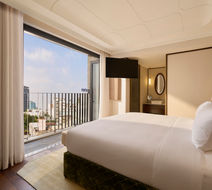 Vignette Collection Reve Room