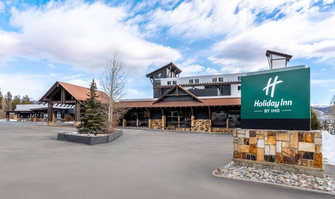 Holiday Inn Frisco Exterior