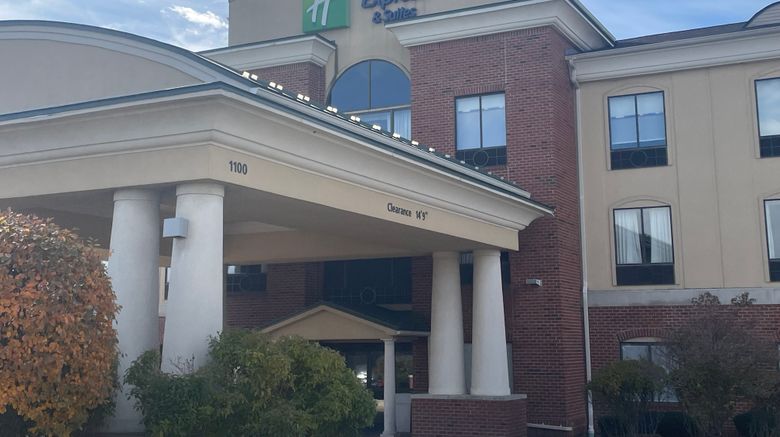 <b>Holiday Inn Express Hotel & Suites Exterior</b>. Images powered by <a href="https://www.leonardoworldwide.com/" title="Leonardo Worldwide" target="_blank">Leonardo</a>.