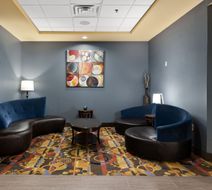 Holiday Inn Express & Stes George West Exterior