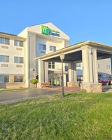 Holiday Inn Express & Suites