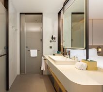 Holiday Inn Suites Jiaxing Hangzhou Bay Room
