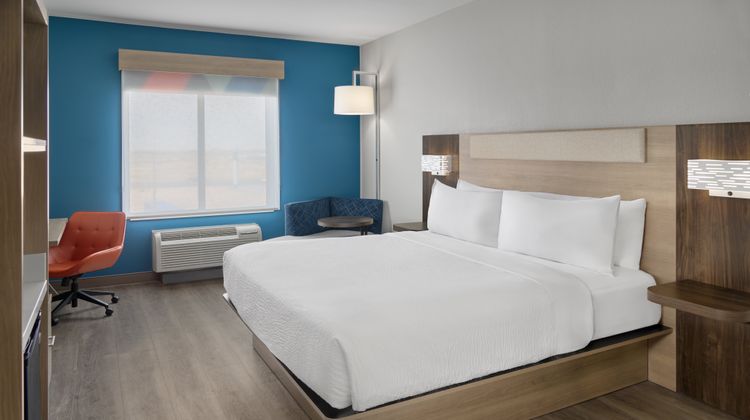 Holiday Inn Express & Suites Odessa Room