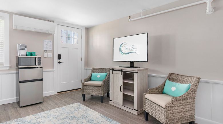 <b>The Cove at Rockport Room</b>. Images powered by <a href="https://www.leonardoworldwide.com/" title="Leonardo Worldwide" target="_blank">Leonardo</a>.