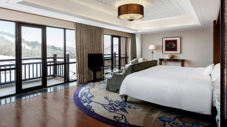 <b>The Westin Changbaishan Resort Suite</b>. Images powered by <a href="https://www.leonardoworldwide.com/" title="Leonardo Worldwide" target="_blank">Leonardo</a>.