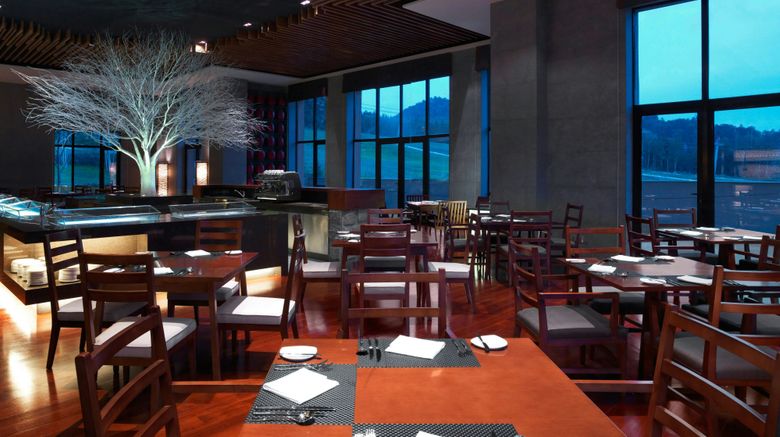 <b>The Westin Changbaishan Resort Restaurant</b>. Images powered by <a href="https://www.leonardoworldwide.com/" title="Leonardo Worldwide" target="_blank">Leonardo</a>.